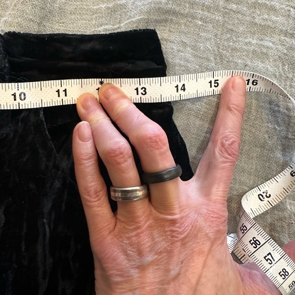 7 For All Mankind Todd Oldham Black Crushed Velvet Jeans, EUC - Picture 12 of 12